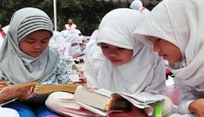 Pendidikan Anak Menurut Alquran | Info Madrasah
